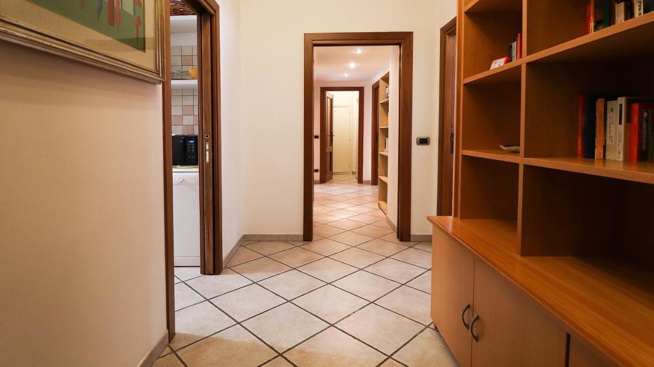 Apartment Il Tettuccio Di Valerio Rome Exterior photo